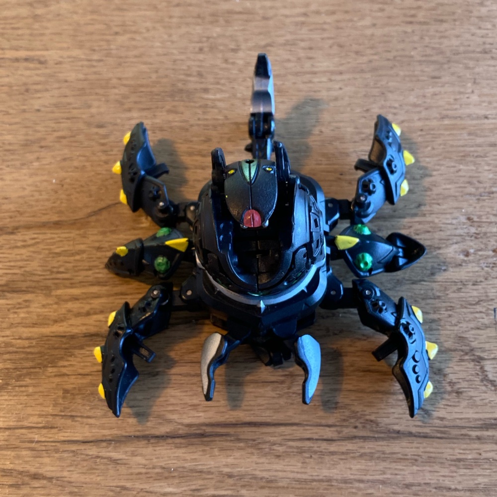 Bakugan Stealth Black and Yellow Scorpion Action Figure
